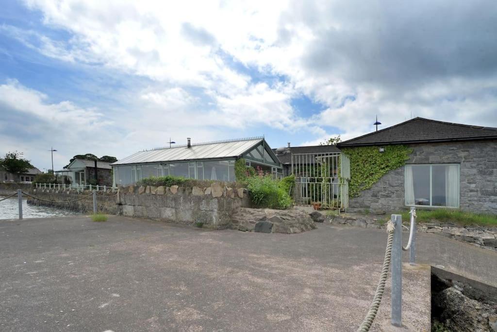 Vila Wood Quay - A Truly Unique, Seafront Experience! Carlingford Exteriér fotografie