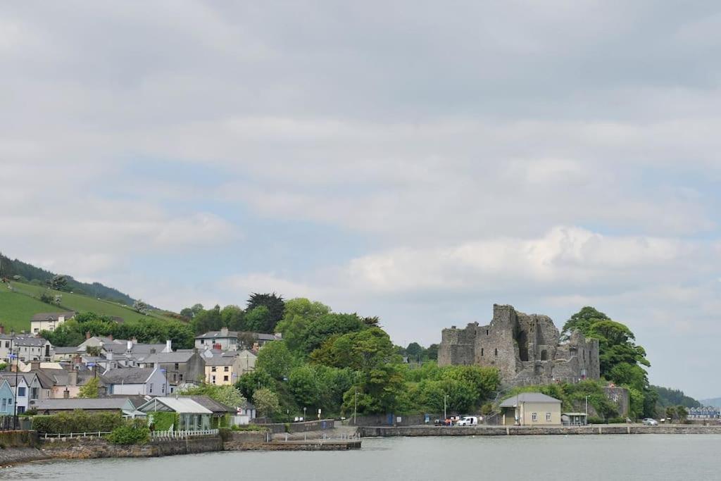 Vila Wood Quay - A Truly Unique, Seafront Experience! Carlingford Exteriér fotografie